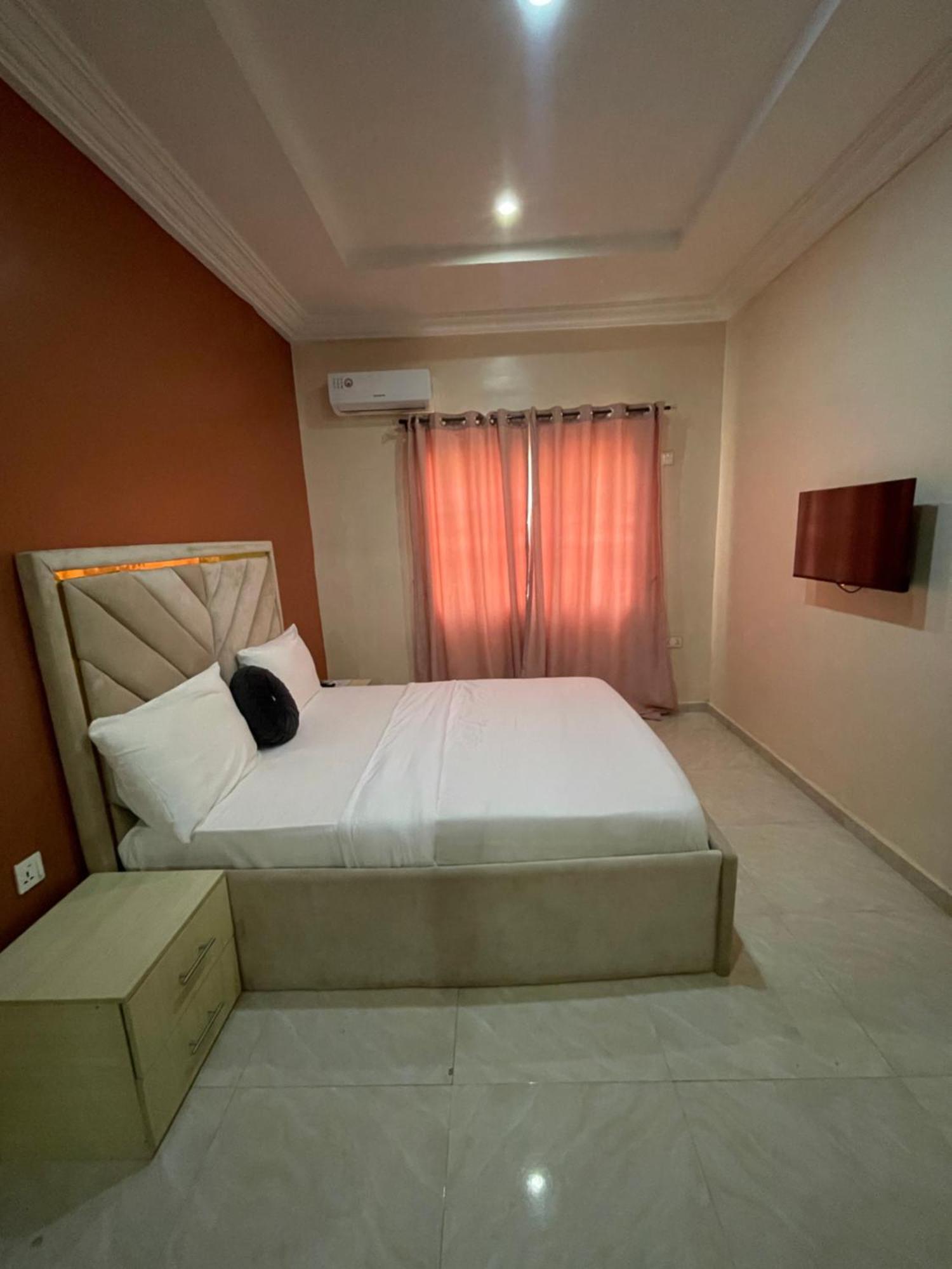 Nexus Xpress Hotel Αμπούζα Εξωτερικό φωτογραφία
